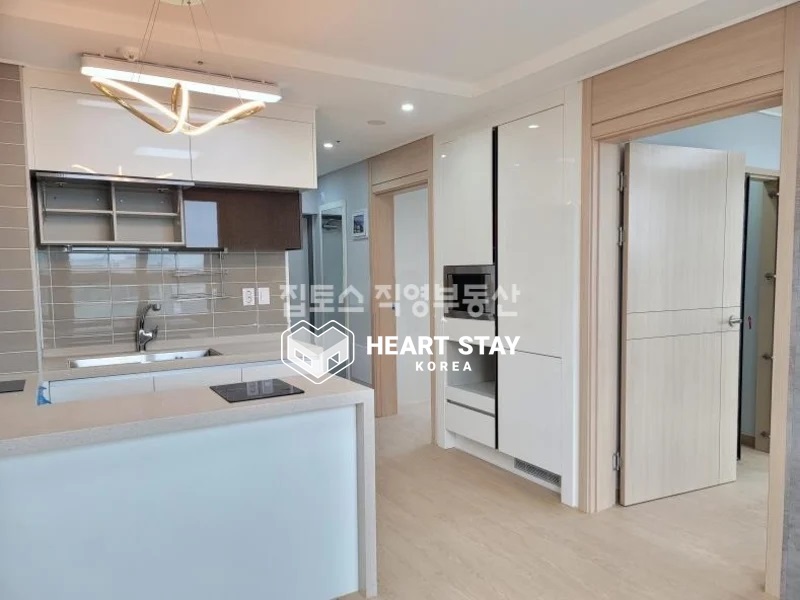 2-room near Cheongnyangni Station